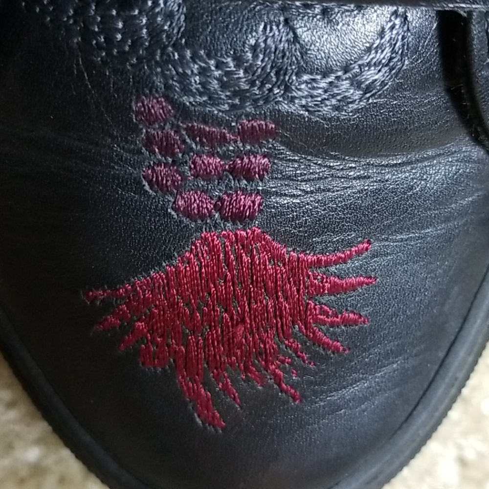 Gucci Vintage Black Leather Ankle Boots Made in Italy W Red Embroidery Size 6.5 - Picture 4 of 16